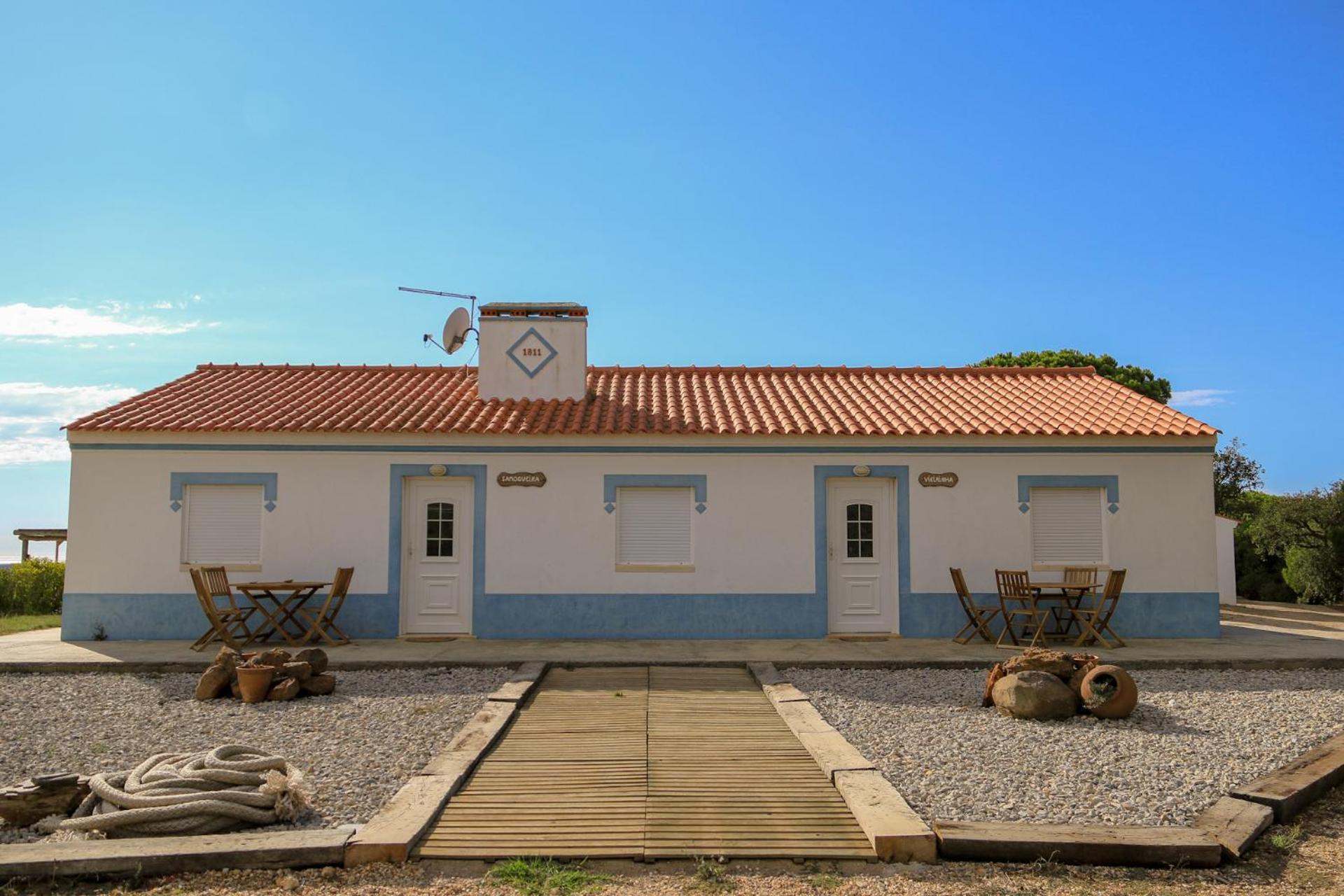 Monte Sardinha Guest House Santiago do Cacem Bagian luar foto